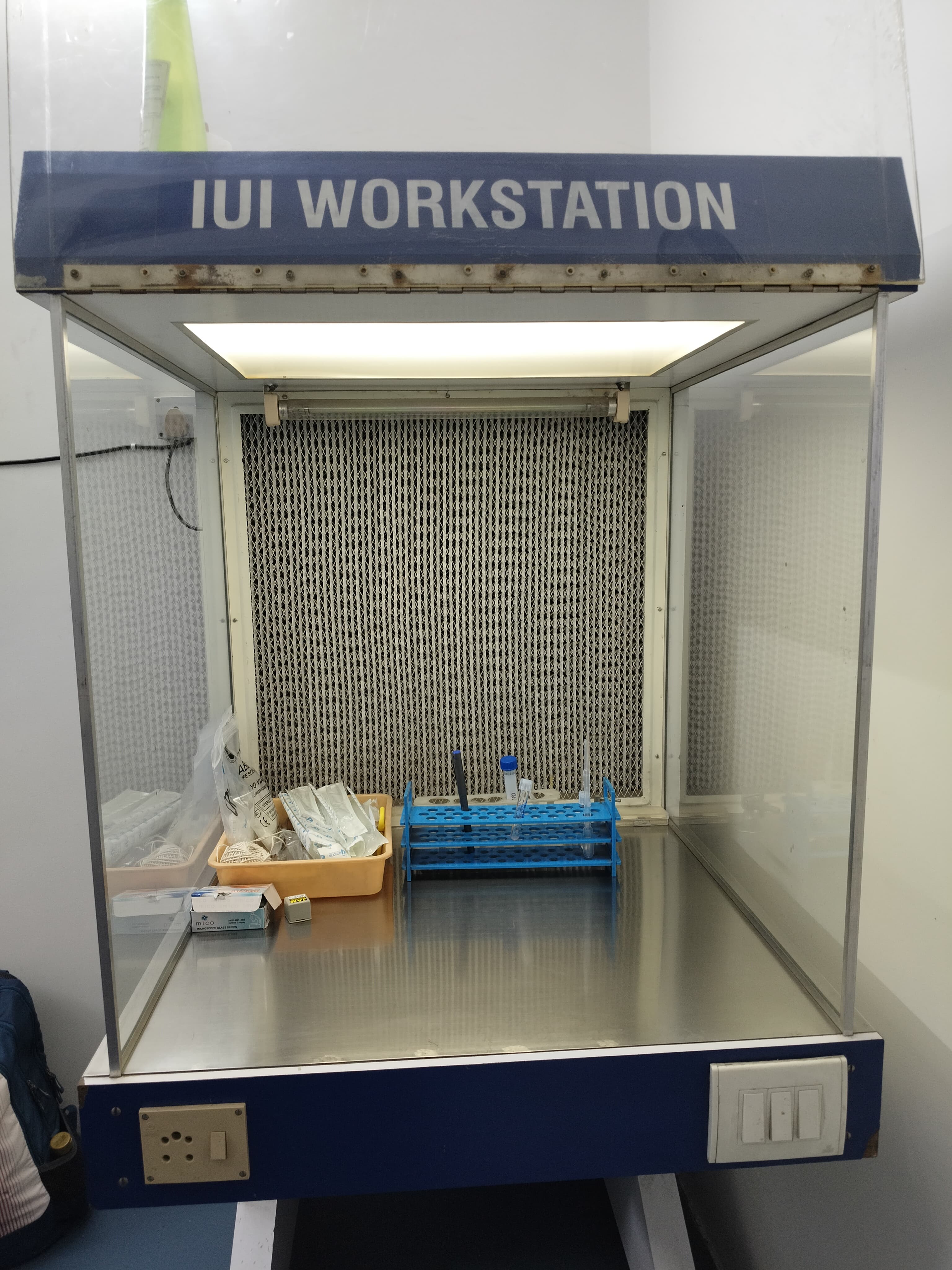 Doctor using Micromanipulator for ICSI